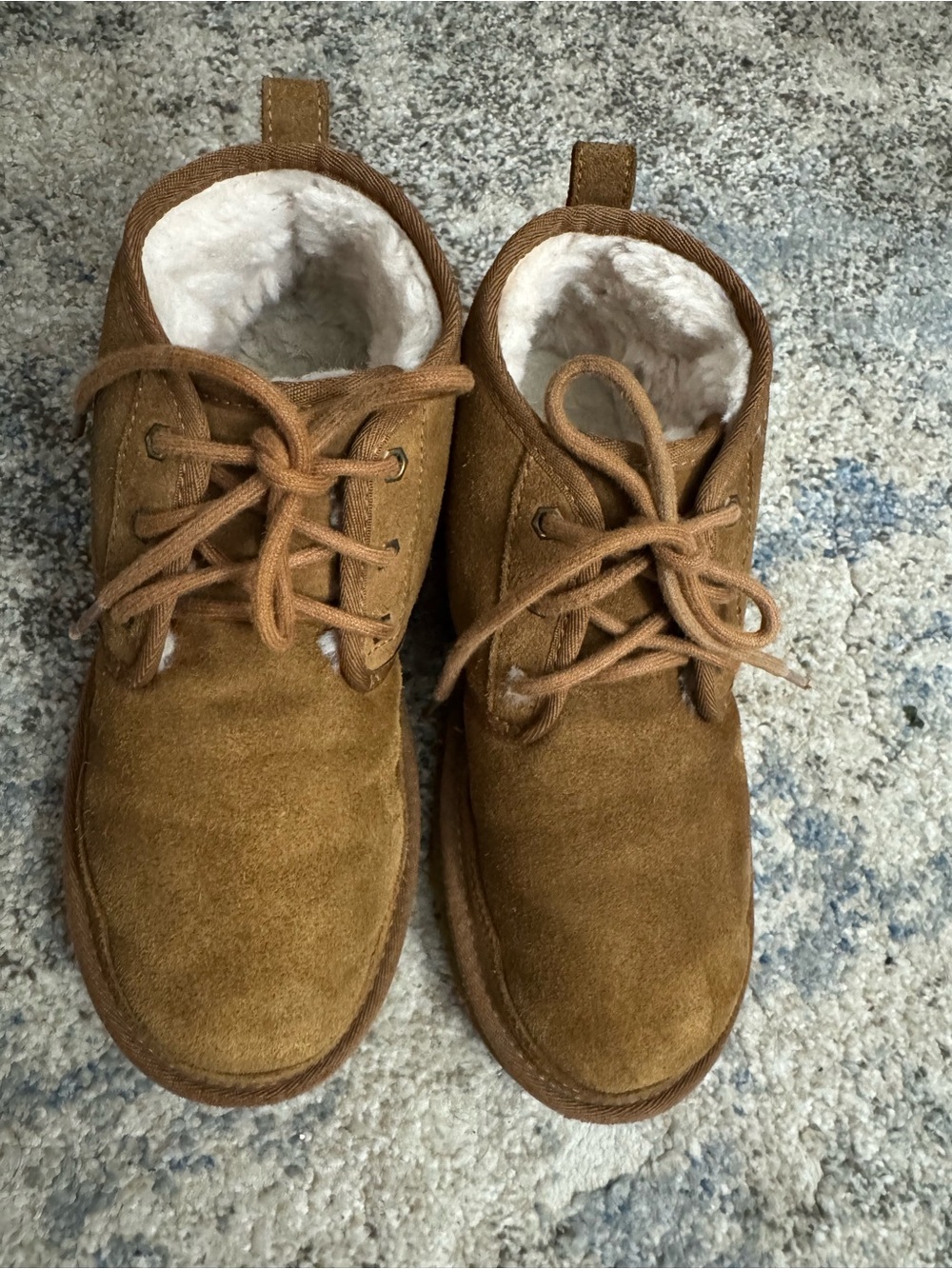 UGG Men's Chukka Boots in Chestnut
